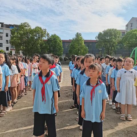 大安乡中心小学廉洁过三节倡议书