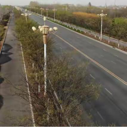 市交通局主要领导暗访道路整治提升工作