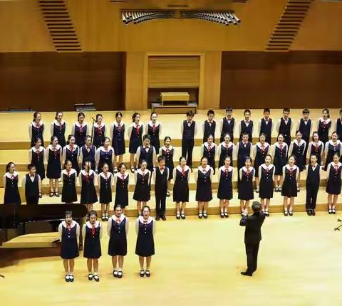 本周合唱团开课了