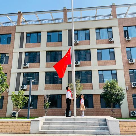 红领巾心向党·争做新时代好少年 | 荀子实验第二小学·升旗仪式——父爱如山