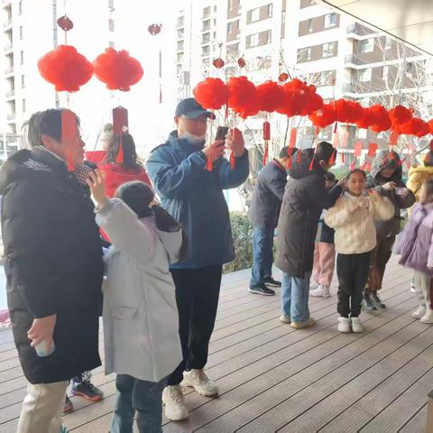 “浓情元宵，共筑邻里情”——中新国际城东社区举办元宵节系列活动