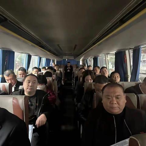 党建统领与培养名师之路