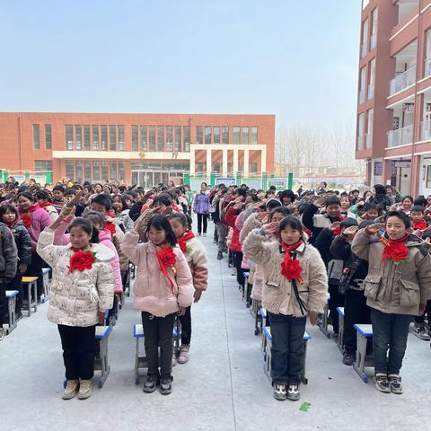 开学有你 未来可期——西华县西华营镇后楼小学春季开学典礼暨表彰大会