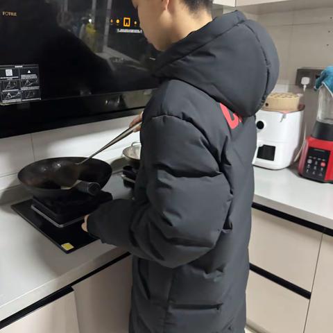 劳动砺能   勤马见初心-815班 姚建辰