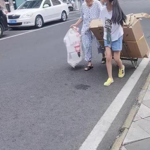 又是一年重阳日，六二中队敬老情