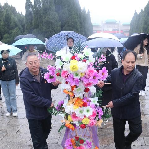 新泰市龙池学校（集团）“五色德育”-“传承红色基因 清明祭英烈”-红色革命传统主题教育活动