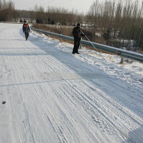 为民办实事：立交桥亮化消除道路安全隐患 提升群众生活安全幸福感