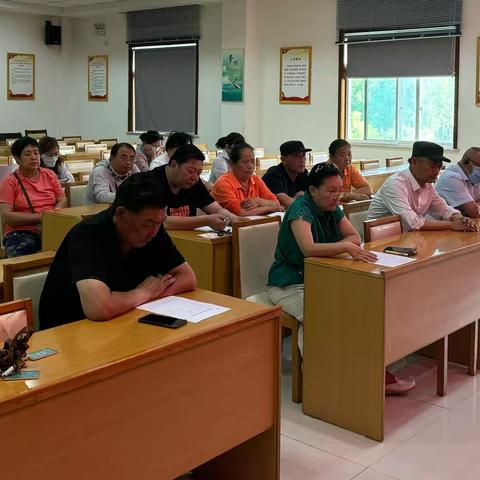 东关街道召开交通文明志愿者工作会