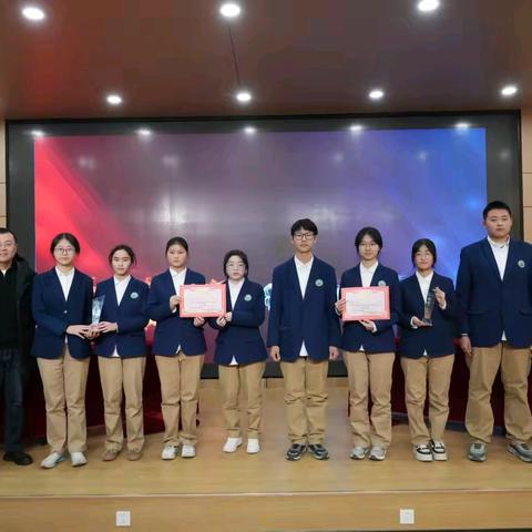 思辩之光 闪耀青春—西安市第八十三中学2025学年度高一年级辩论赛圆满落幕