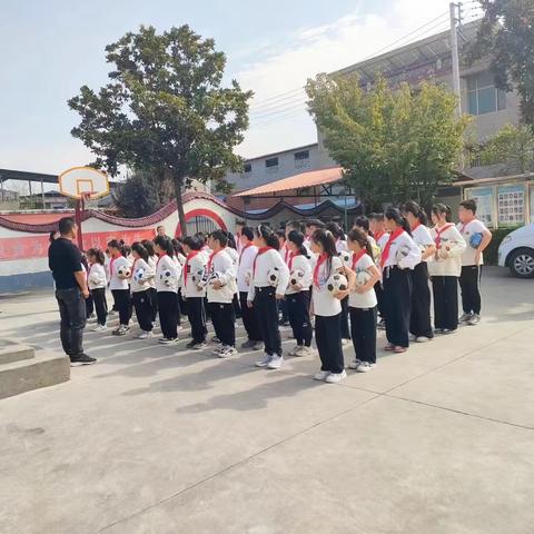 “阳光大课间，活力满校园”临颍一高教育集团巨陵校区潘庄小学大课间展示活动