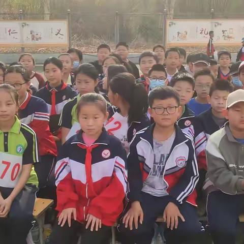 《不负韶华，绘就彩虹》