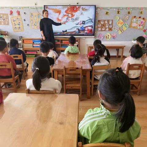 龙抬头里的文化启蒙：幼儿园里的传统与成长
