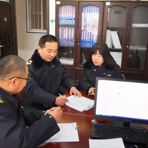 加强行政执法稽查  规范公正文明执法