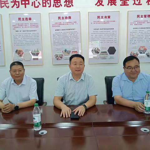 结对帮扶  共建美好乡村——漯河市第五初级中学赴宋庄村开展结对帮扶共建活动