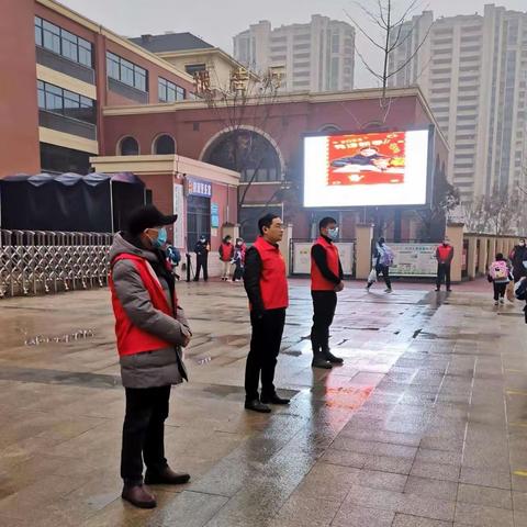 护航开学 党员先行——肥东县新安江路小学开展二月主题党日活动