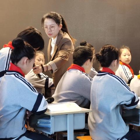 【荀启华章 · 肆意绽放】教育家精神铸魂强师行动——荀子实验第四小学优秀教师风采展示（二十一）