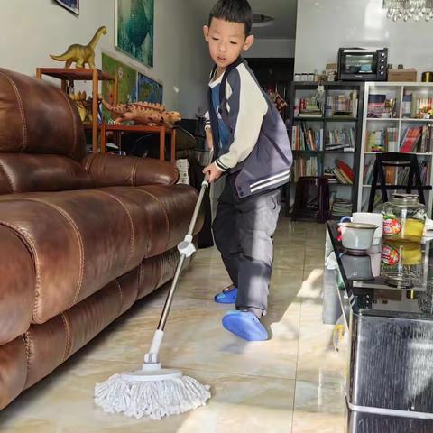 居家动起来，欢喜迎华年 —北台小学2.4中队体验中华传统文化年社会实践