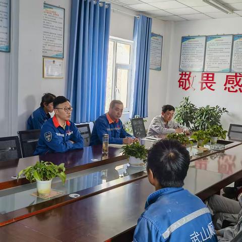 天水公司领导班子深入班组开展安全生产座谈会