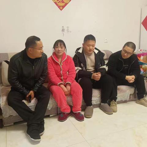 以“家”共育，以“访”护航——方村中学九年级家访活动纪实