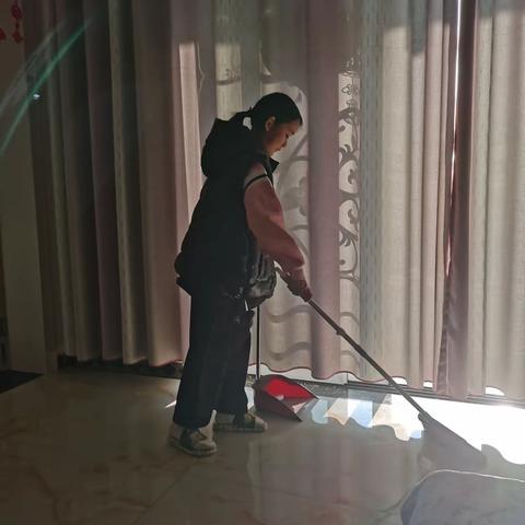 加强劳动教育，争做劳动小能手——开展劳动教育活动