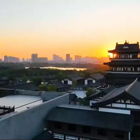 “最美夕阳红”2022 年第九届广州市中老年艺术节颁奖汇报展演