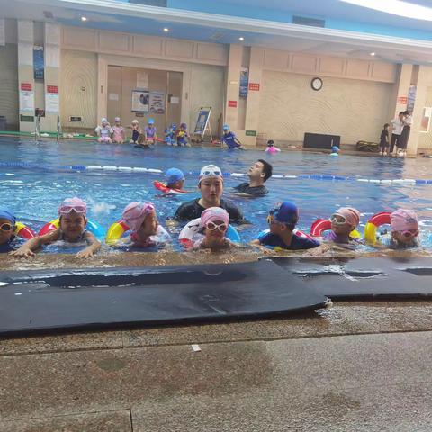 东城半岛||“防溺同行   安全护童”防溺水知识宣传进社区