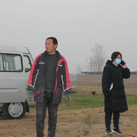 区农业农村局周红艳副局长实地调研地膜马铃薯全程机械化播种工作