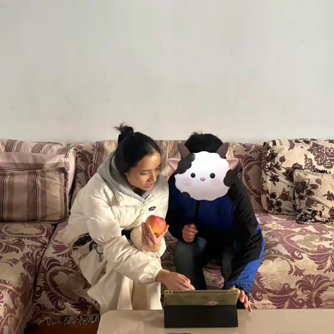 送教上门：认识苹果，开启多彩认知之旅