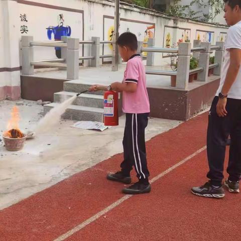 消防记心中，安全伴我行——三亚市崖州区城西小学