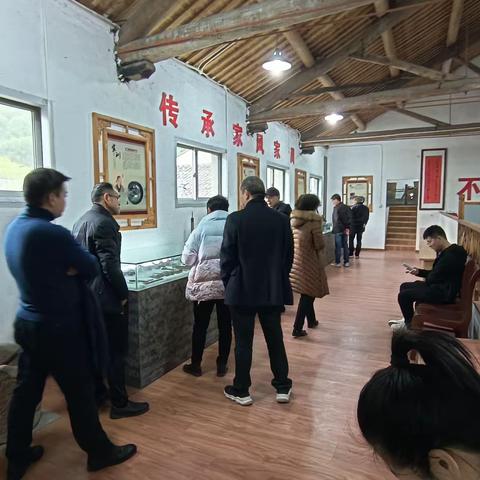 学习先进经验，提高履职能力——洪家街道将例会开到兄弟县市区