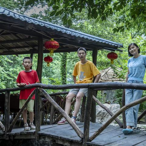 林野幽处山水涧，小桥溪流潺潺涓——庄河歇马山庄游记