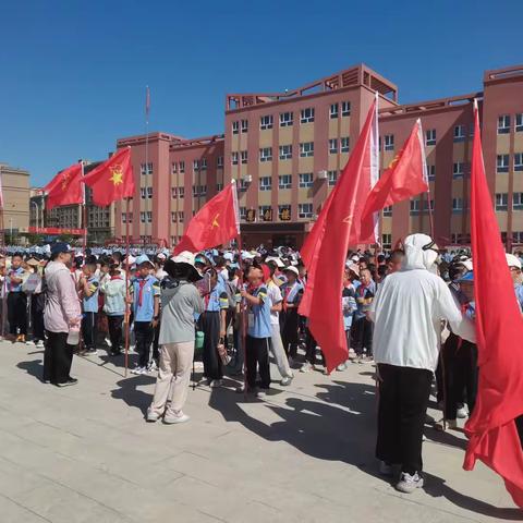 “徒步研学磨意志 不负韶华行且知”博乐市第九中学教育集团一分校（第八小学）开展徒步研学活动