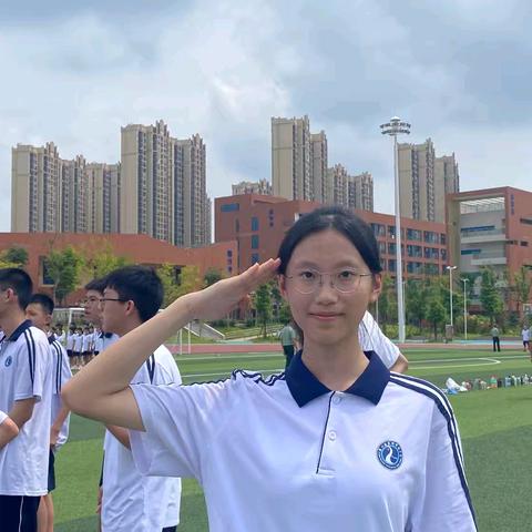 麓梅G2402班军训纪实（一）