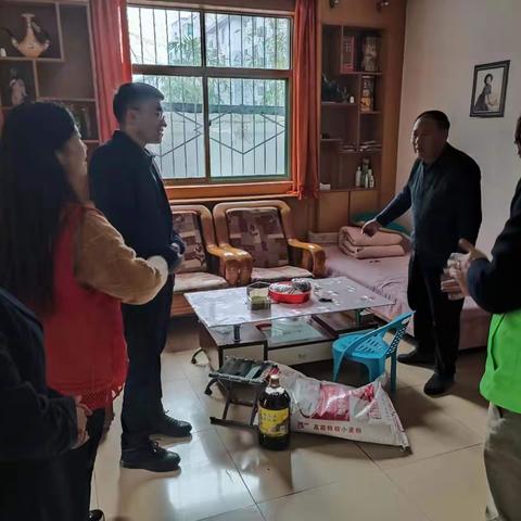 “六心”服务模式，打造社区党建工作亮点