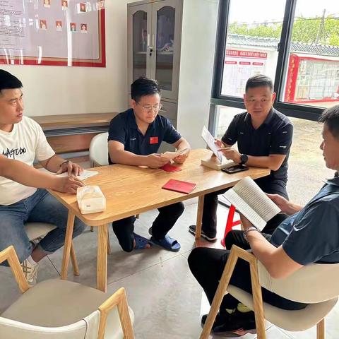“流动党员不流党”湾里乡周店村委会召开流动党员座谈会