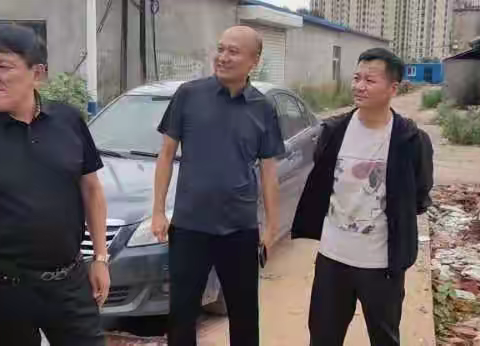 市房屋征收中心党支部开展志愿服务活动
