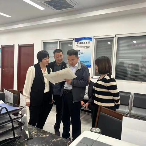 南长街道行政综合服务中心帮办代办贴心办政务服务暖人心