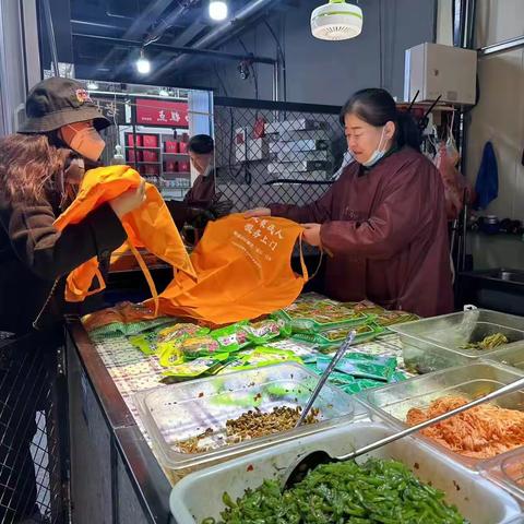 南长街道行政综合服务中心开展“诚信建设万里行”暨诚信宣传活动