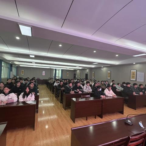 不负韶华、再起航—汉南一中举行第二十八届中学生党校开学典礼