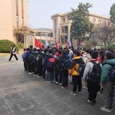 “  行远自迩 毅往无前 —— 记板桥小学403班毅行活动