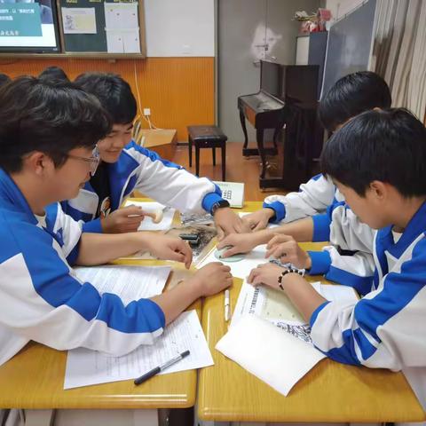 赛课启智，美育育魂 ——江川区2025年“星云杯”高中艺术学科课赛在江川二中成功举办