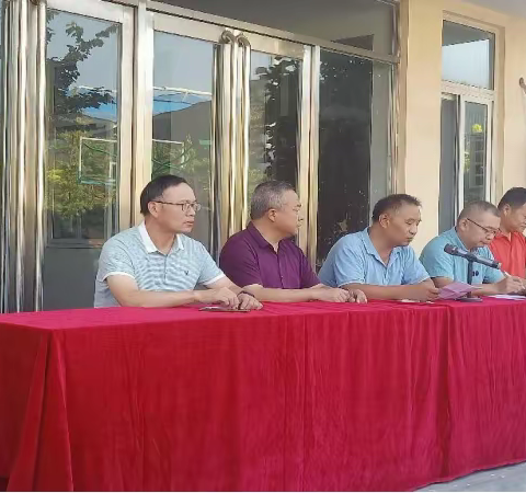 “淬炼意志致青春，步履铿锵向未来”——安阳市殷都区正心高级中学2024年军训汇操表演