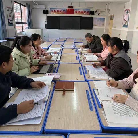 共研共进，精琢课堂 ——高二语文备课组活动