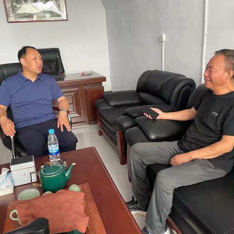 李冰峰深入走访企业，问需解难护航发展