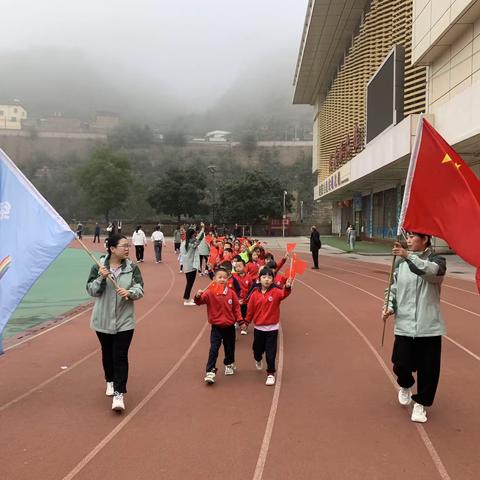 “弘扬红色基因，培育时代新人”——绥德县阳光幼儿园国庆红色文化教育活动