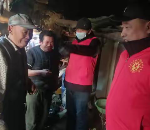 海格村新时代文明实践站慰问五保户志愿服务活动