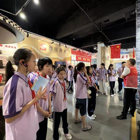 5.4班太谷鑫炳记、三多堂、彩灯文化研学之旅