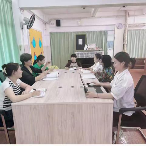 海南省农垦总局机关幼儿园 ‍大班组第八周教研活动