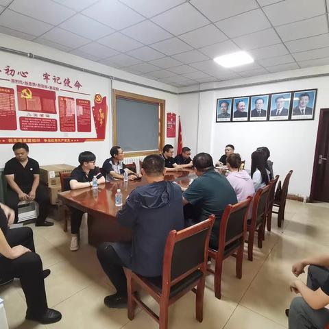 园林中心组织7月份公园广场管理考核评比
