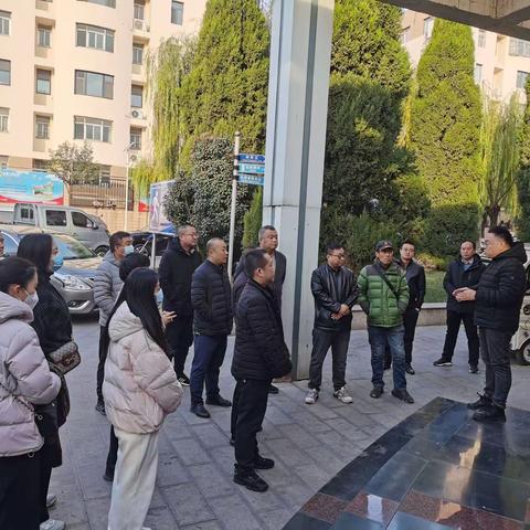 园林中心组织11月份公园广场管理考核评比